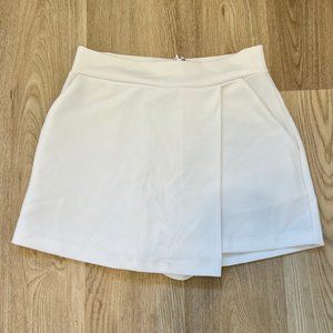 White Mini Skirt/Skort